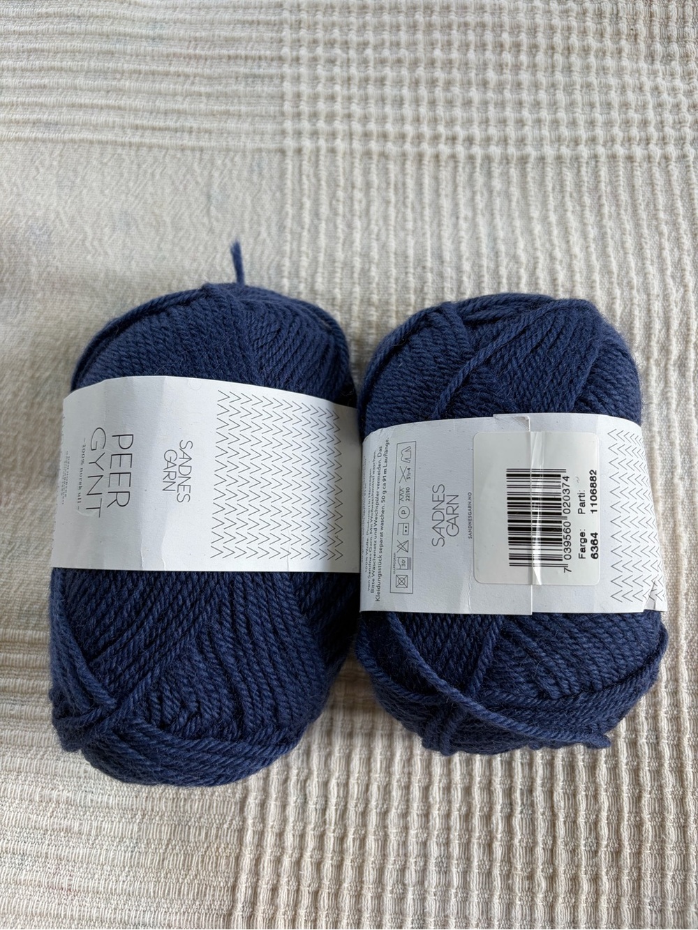 Peer Gynt Yarn - Navy Blue